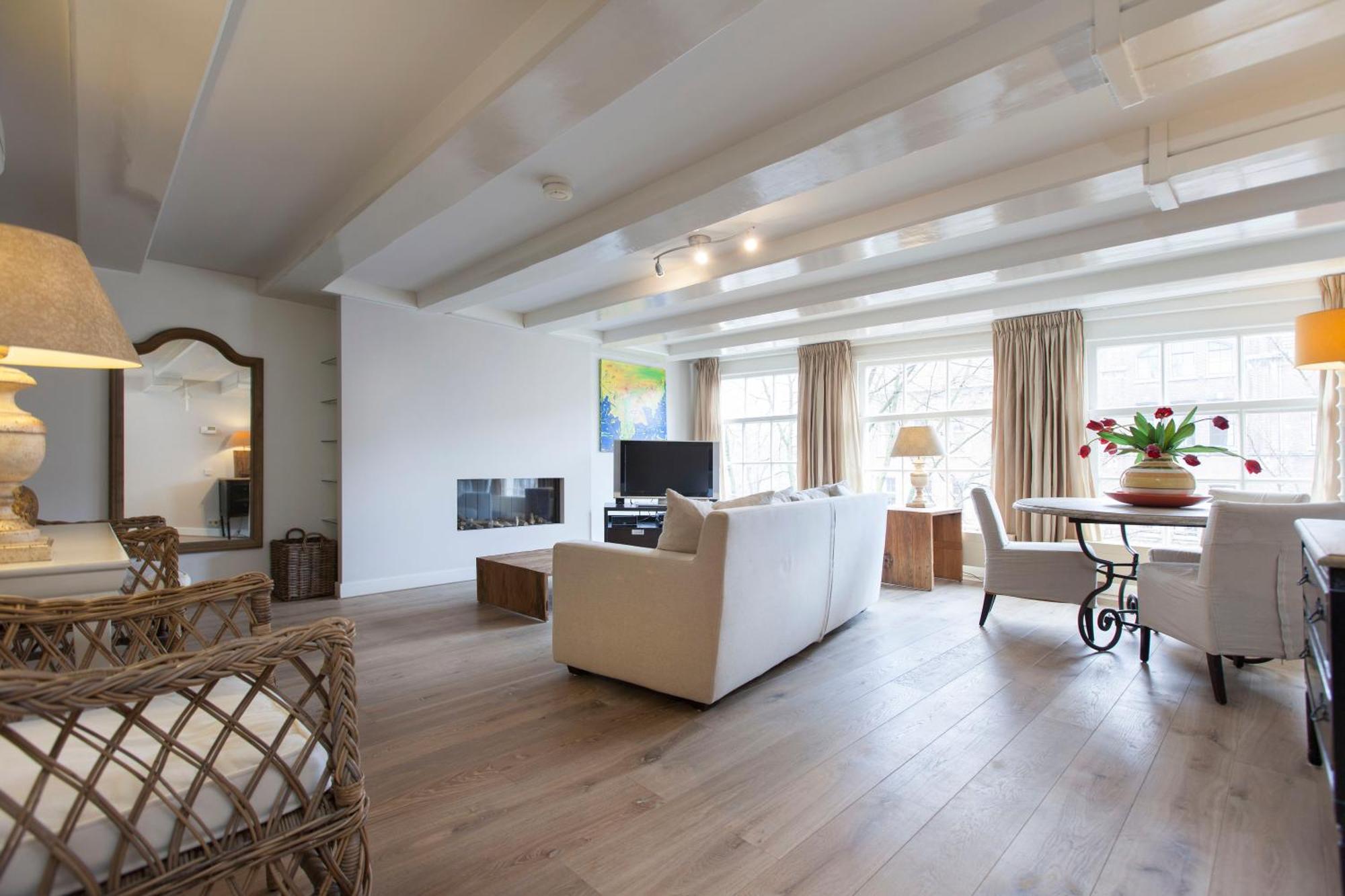Appartement Canal View Apartments Lex *
